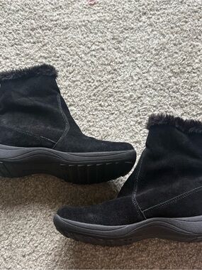 Naturalizer Black Faux Fur Suede Ankle Booties Boots Sz 9 Side Zipper